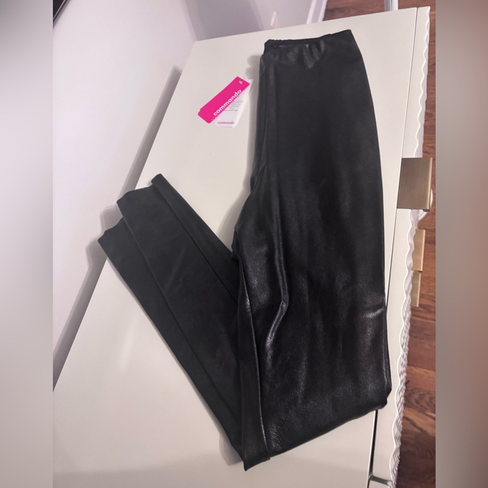 Commando Faux Leather Leggings Black 1X NWT‎